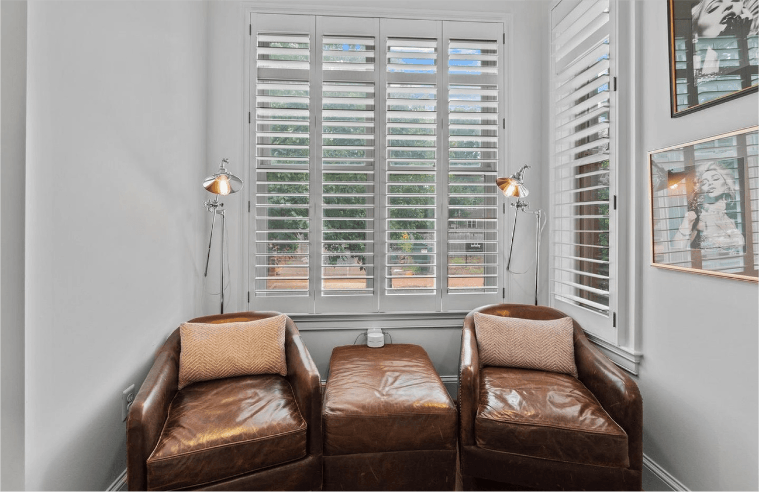 MODERN BASEMENT LOUNGE